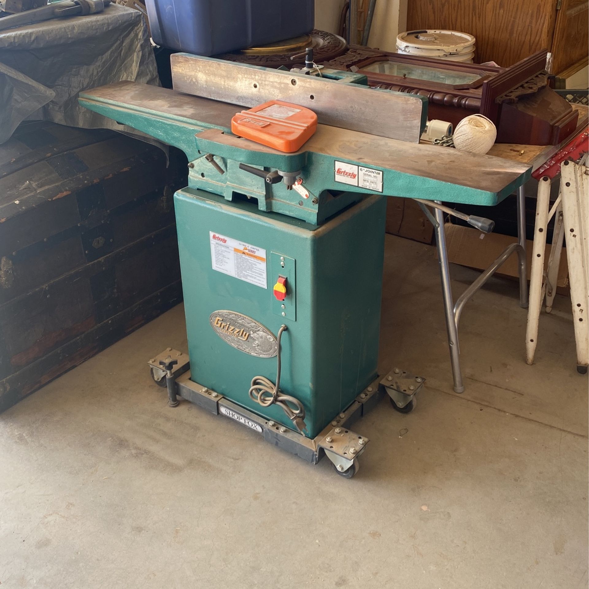 6’’ Grizzly Jointer for Sale in Hesperia, CA OfferUp
