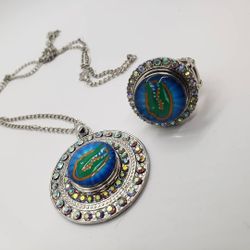 Florida gators necklace with flexible ring