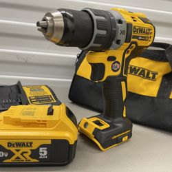 DEWALT 20-Volt MAX XR Cordless Brushless 1/2 in. Drill/Driver with (1) 20-Volt 5.0Ah Battery, Charger & Bag