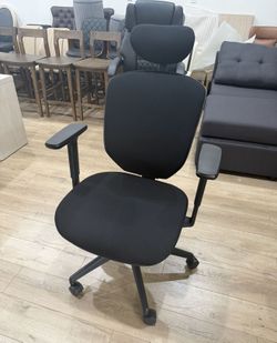 EP300 Ergonomic Office Chair, Home Computer Chair with Seat Forward, Mesh Lumbar Support Desk Chairs with Adjustable Backrest, Headrest and Seat Angle