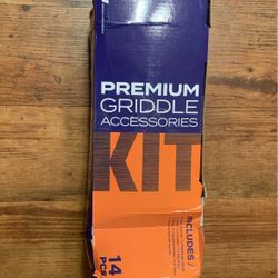 OUII Griddle Accessories Set - Flat Top Grill Accessories 14 Pieces Set with Griddle Cleaning Kit and Carry Bag! Metal Spatula, Griddle Scraper, Egg R