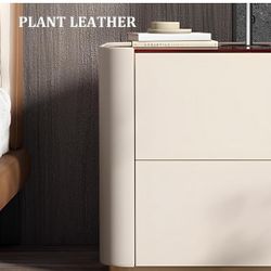 Nightstand with Transparent GlassTabletop