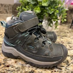 Keen Hiking Camping Boots- Great Condition