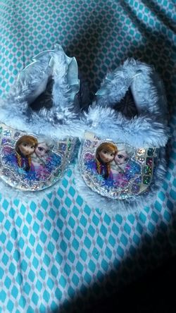 Frozen slippers