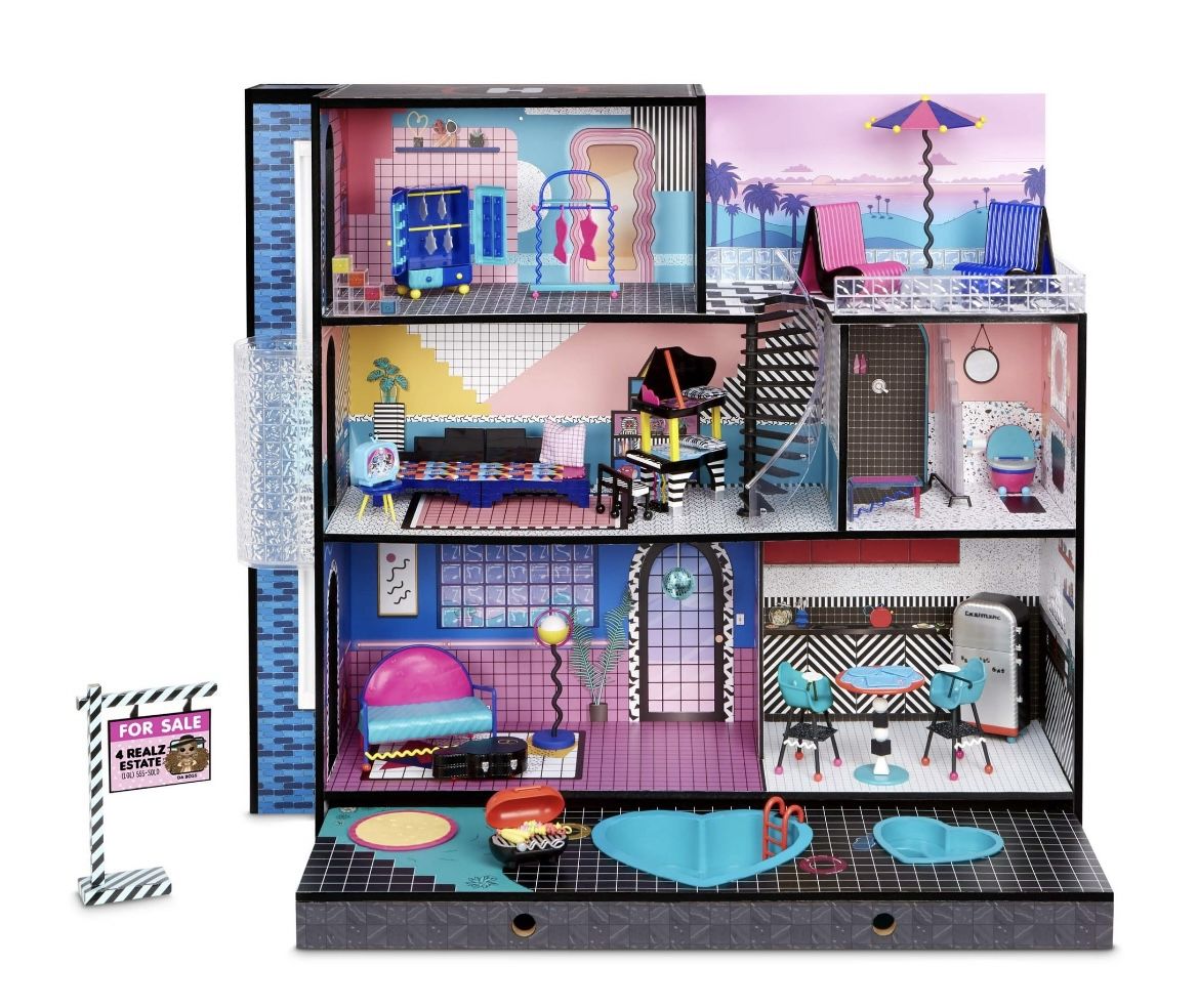 LOL Doll House. Brand New. Still In the Box.  Never Been Opened. Does Not Include Dolls. 