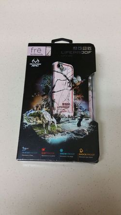 IPhone 5/5S Pink Camo Lifeproof Case