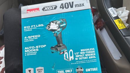 Makita  1/2 mid torque impact wrench