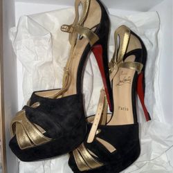 Christian Louboutin / Red Bottoms / Heels 