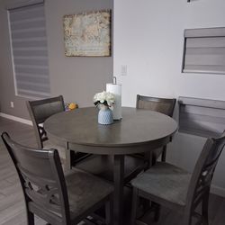 Dinning Table with chairs