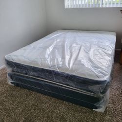 NEW FULL-SIZE MATTRESS AND BOX SPRING