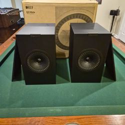 KEF Q3 META Bookshelf Speakers