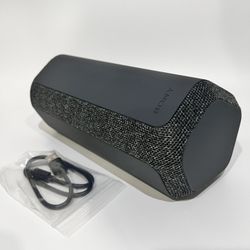 Sony - XE300 Portable Waterproof and Dustproof Bluetooth Speaker - Black