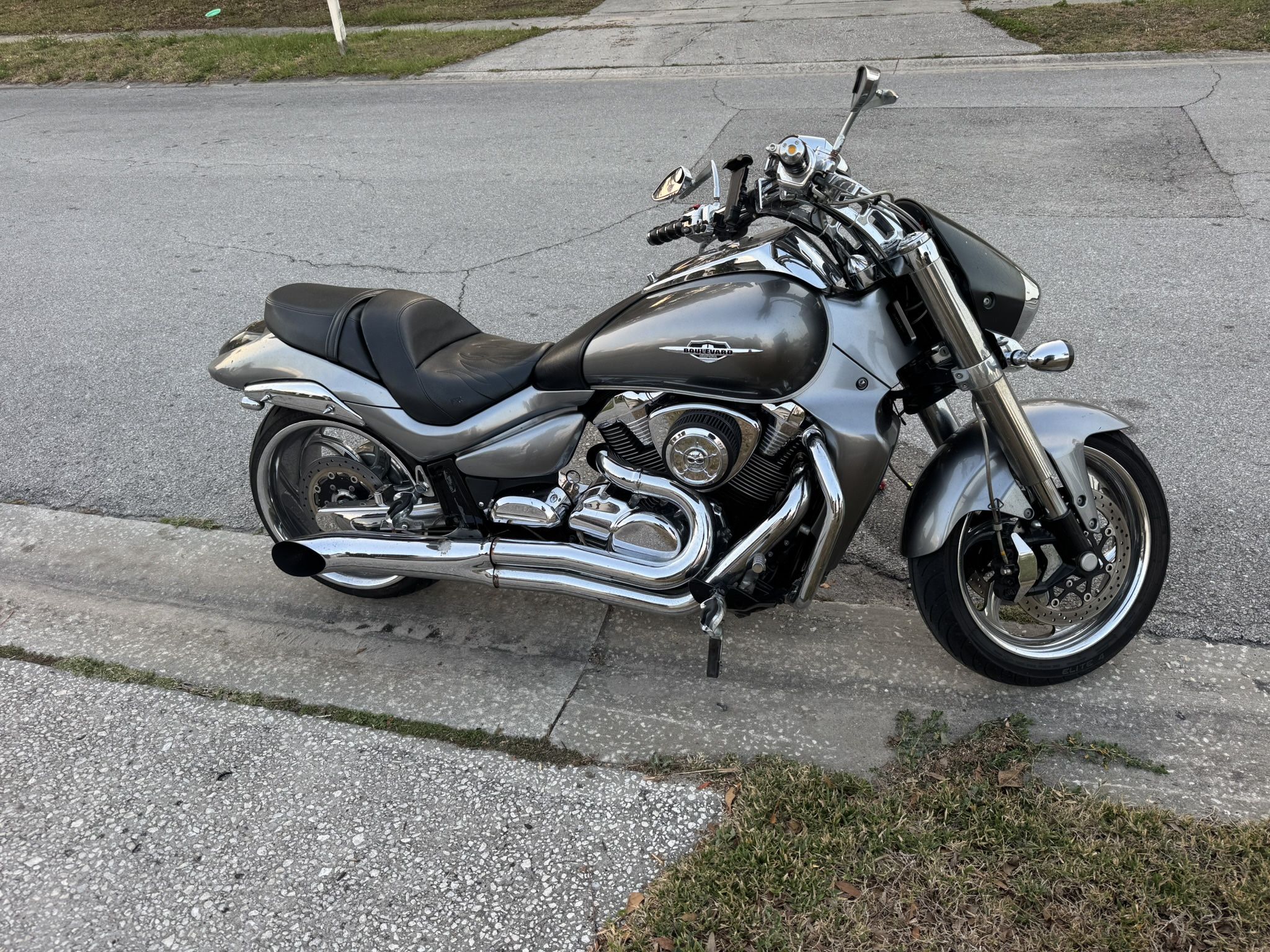 2006 Suzuki M109