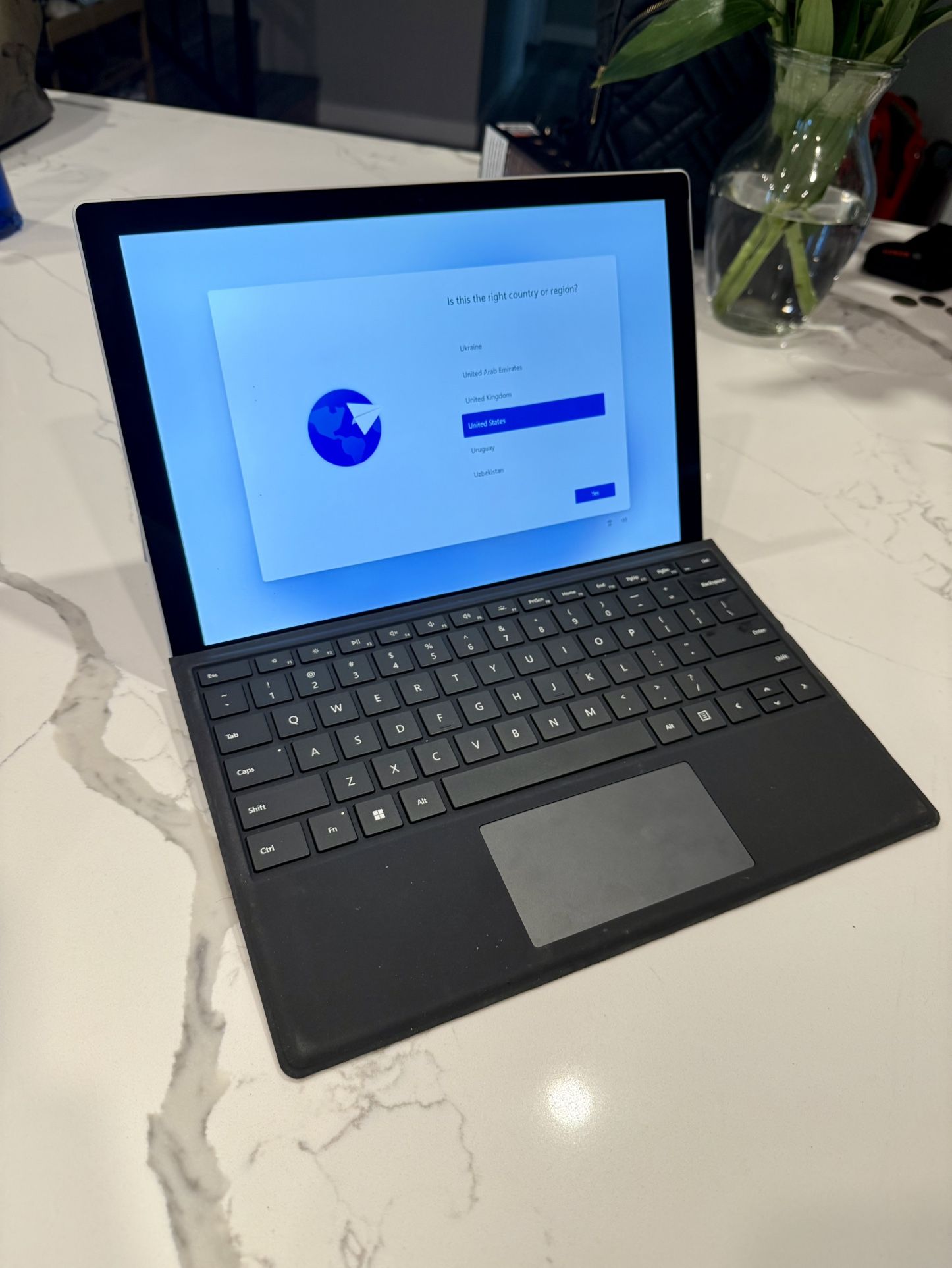 Surface Pro 7+ (Model 1960) | 11th Gen i5 | 8GB RAM | 128GB SSD | Detachable Keyboard | 12.3”"