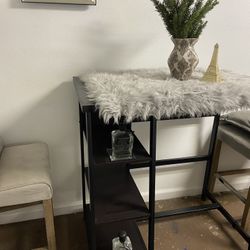 Table With 2 High Chairs & Pillows 
