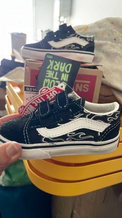 Old skool V - Glow Flame 6.0 T Blk & white
