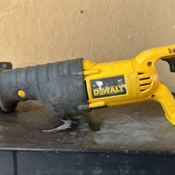 Dewalt DC385 Sawzall( ( tool only