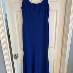 Long Royal blue dress with a classic mermaid silhouette