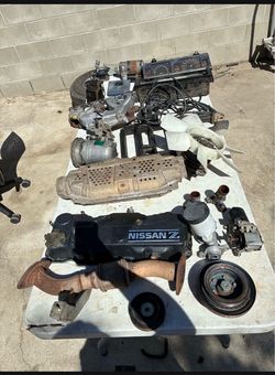 Nissan hardbody parts/ partes de Nissan hardbody