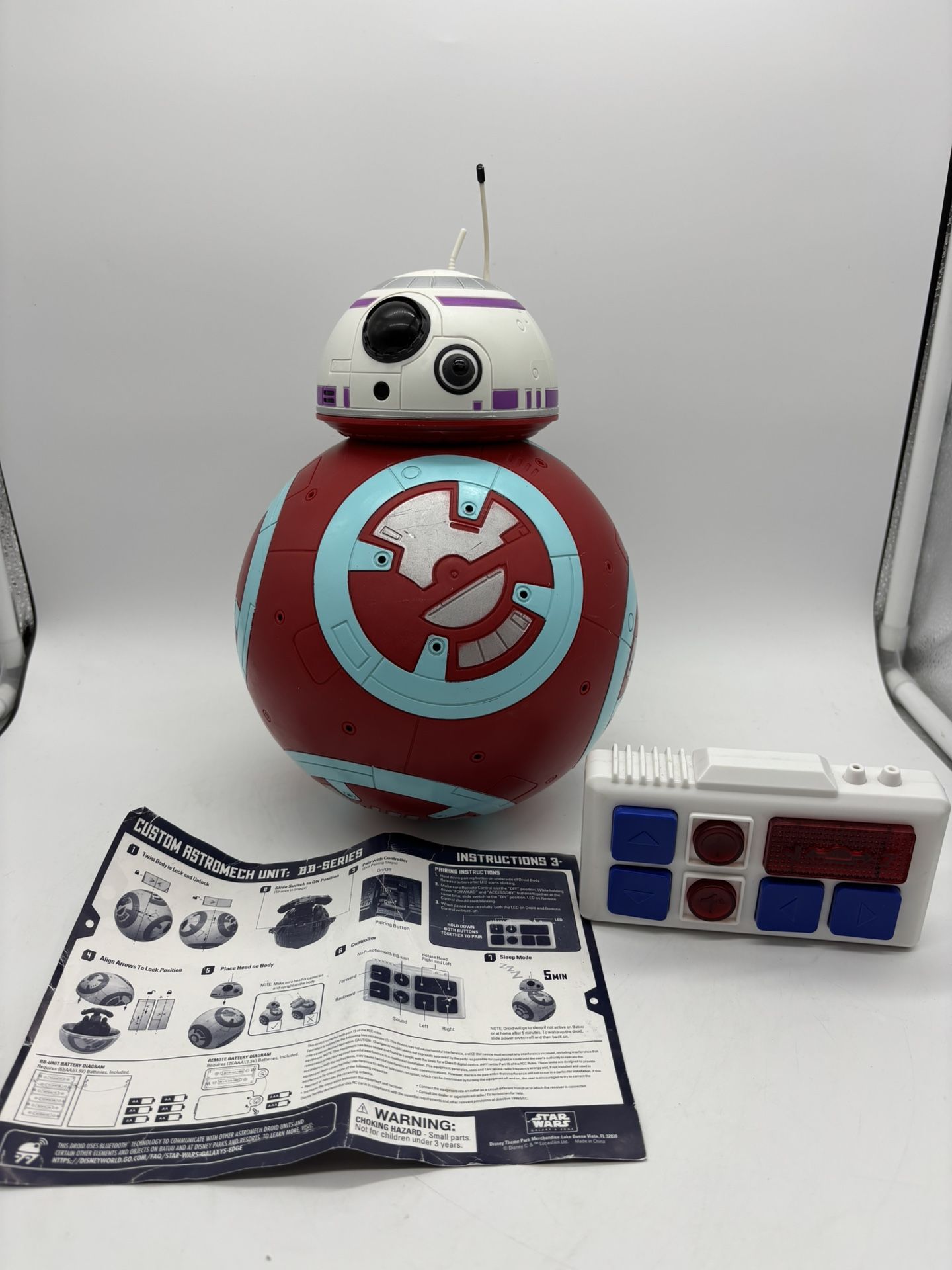 Star Wars Disney Galaxy's Edge Droid Depot Red Blue Purple BB8 w/ Remote Control