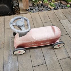Radio Flyer Little Red Roadster ride-on toy
