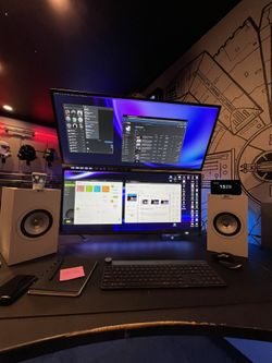 TRADE (2 Samsung 34 inch ultrawide monitors)