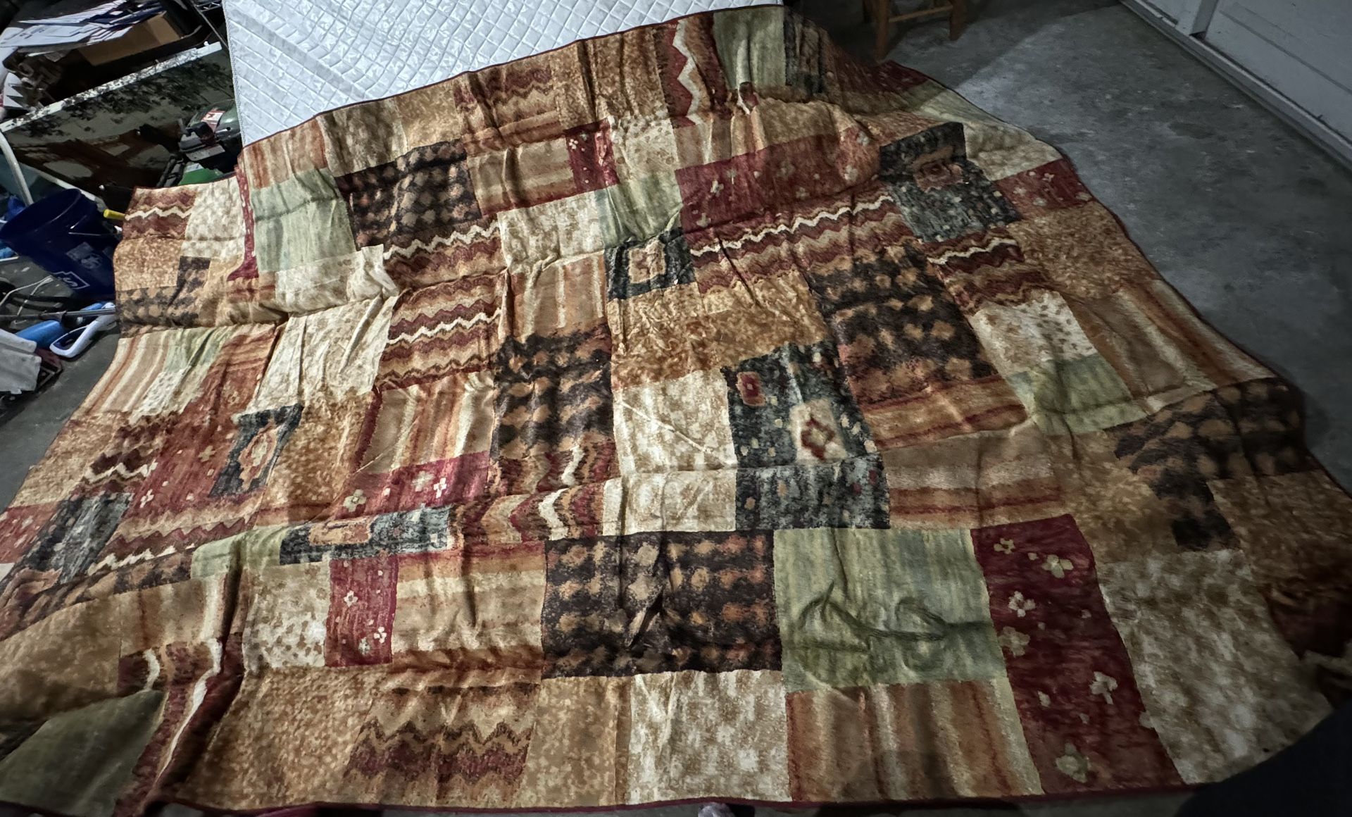 Beautiful 12x9 Giant Carpet Rug Brand New Just Opened The Box