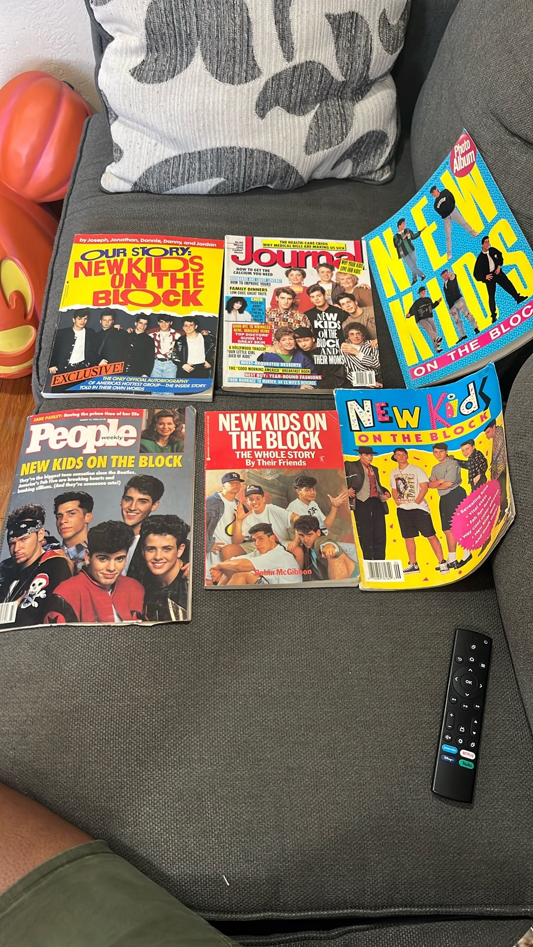 New Kids On The Block NKOTB books Magazines 
