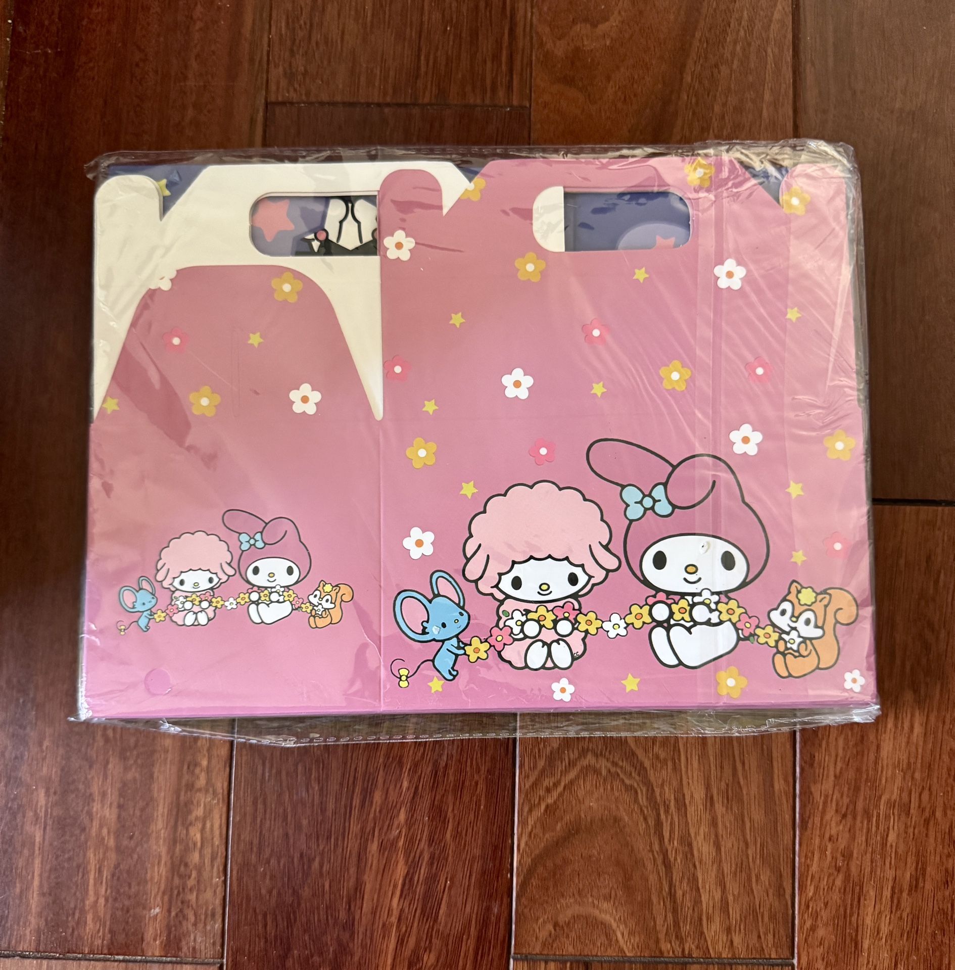 12Pcs Kitty Kuromi & My Melody Pompompurin Badtz Party Favor Gift Boxes