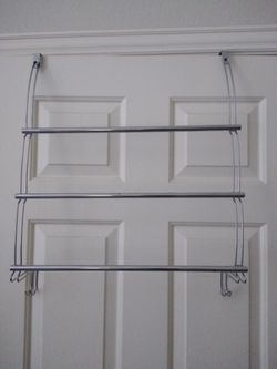 Over door 3-tier towel rod