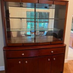 China hutch, good condition.