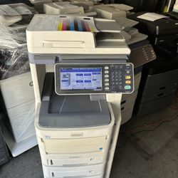 Toshiba Estudio 407cs Color Copier/printer/scan/finisher And Stapler!!!!