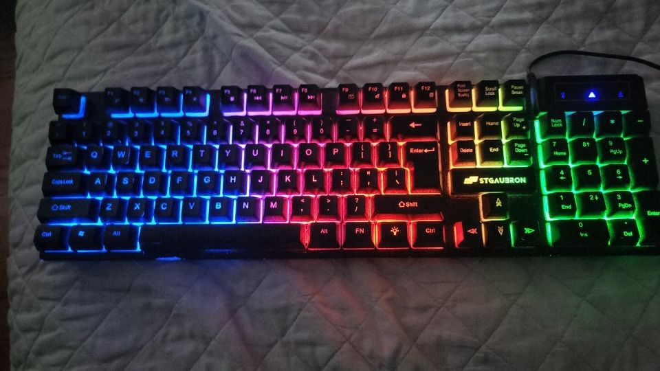 100% Stgaubron keyboard