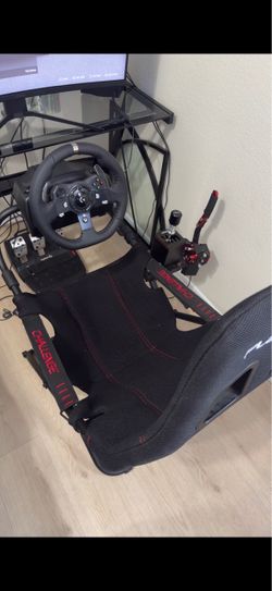 Racing simulator set up