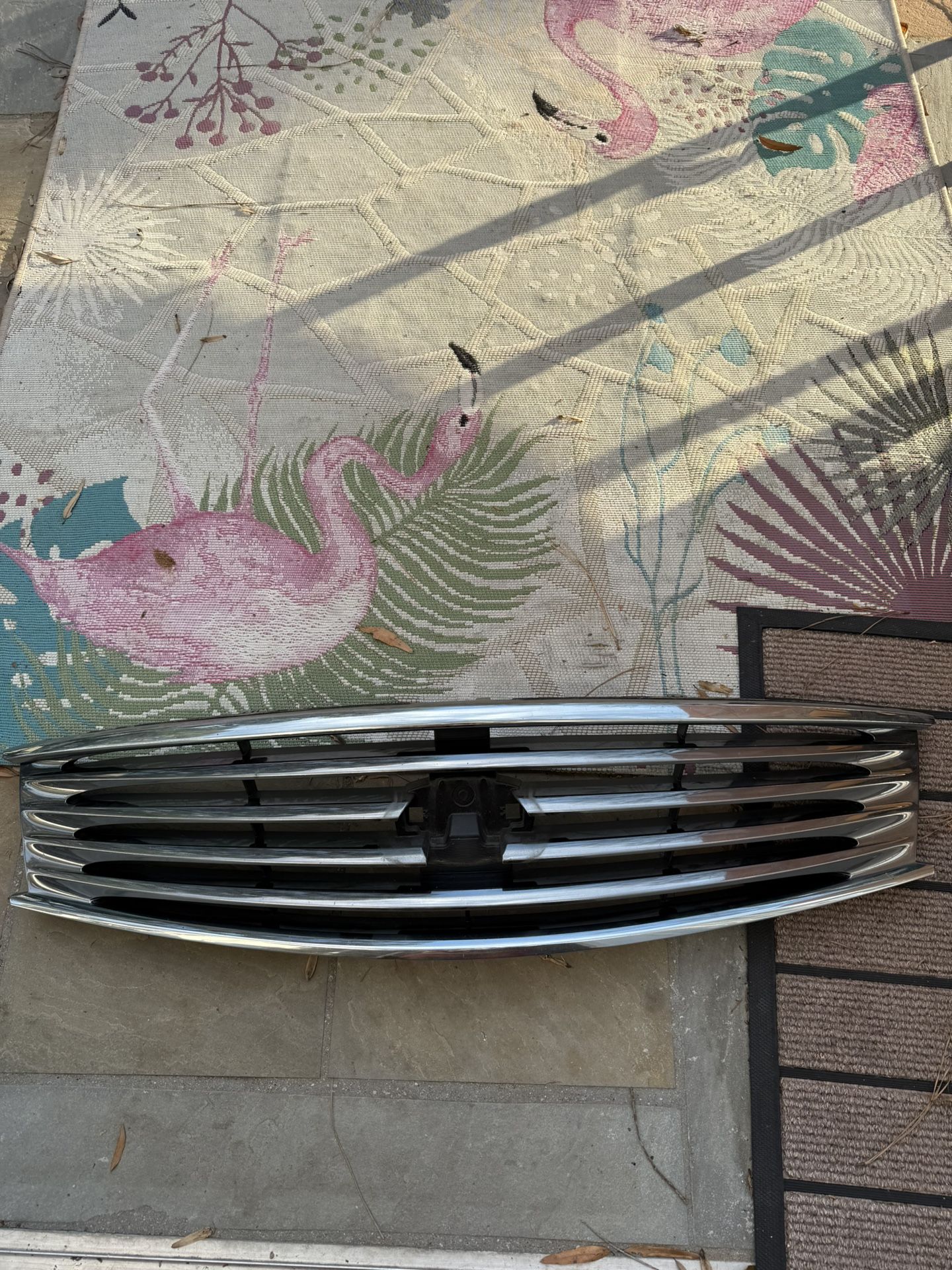 OEM Infiniti G37 Front Grill
