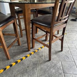 Dining table Set $150