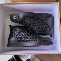 Christian Louboutin  Louis Spikes Sneakers M Size 9.5/10
