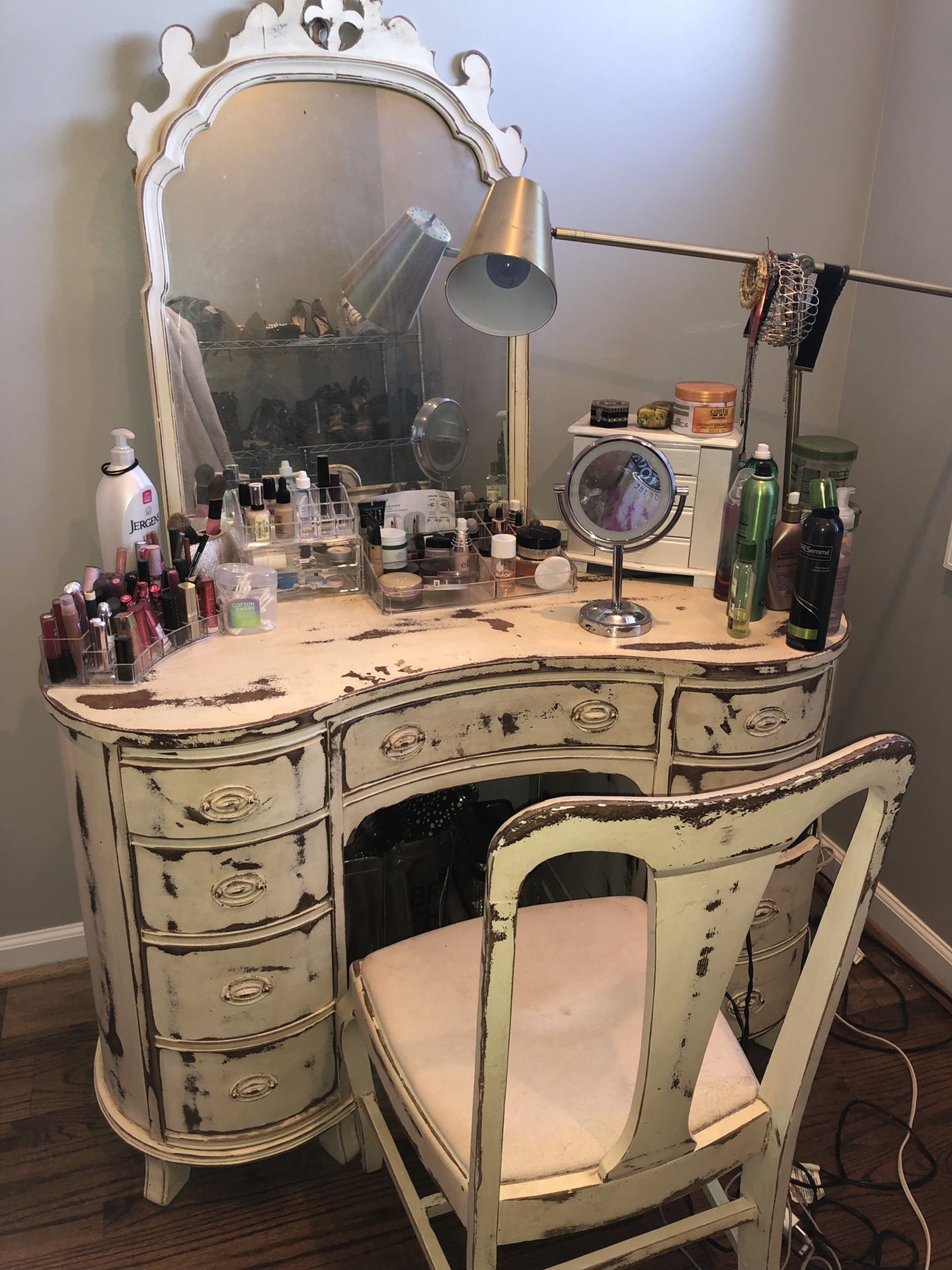 Antique vanity set and dresser