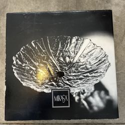 New Mikasa Ice Flower 15" Centerpiece Platter, pick up in Temple city
