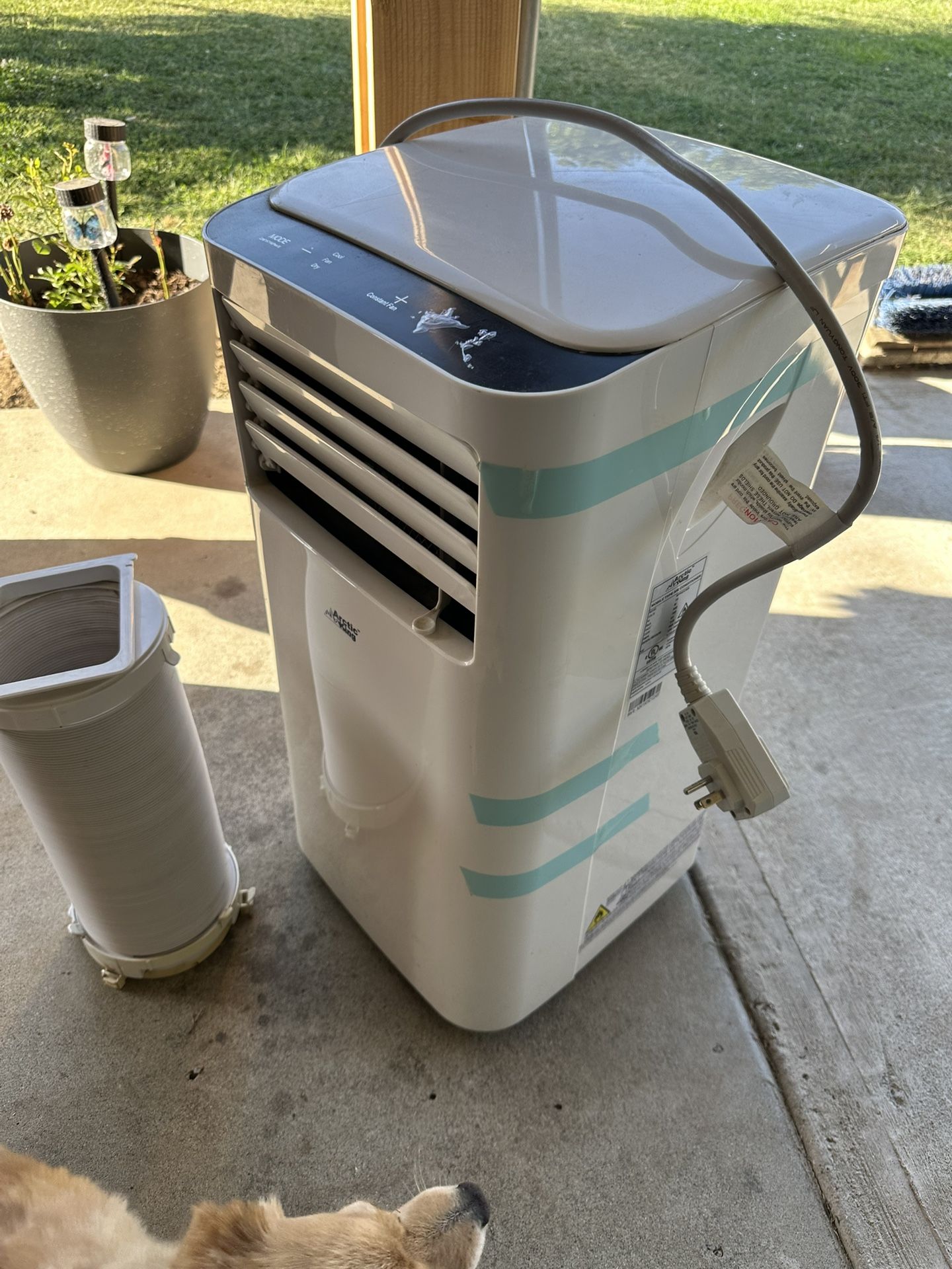 Arctic King 8K Portable Air Conditioner with Remote Control