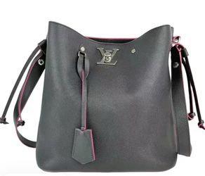 Authentic Louis Vuitton Purse