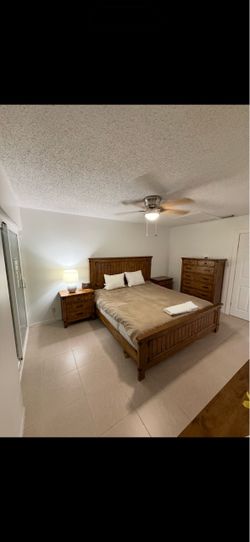 NEW KING BEDROOM SET