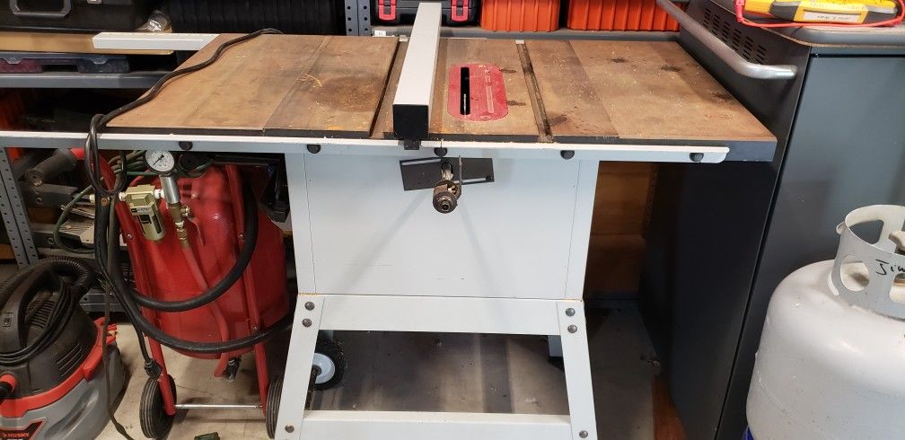 Delta Table Saw