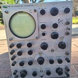 Tektronix Type 512 Cathode-Ray Oscilloscope.