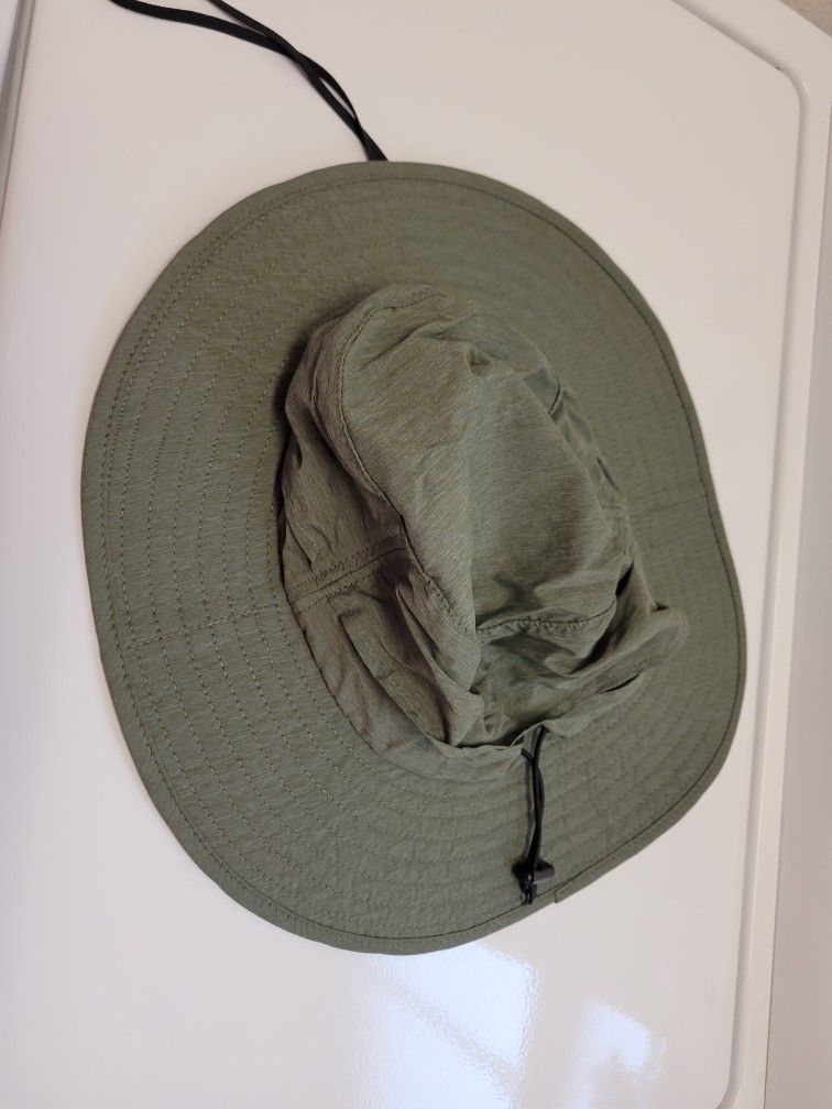 Free authority hat