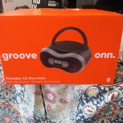 onn. Portable Bluetooth CD Boombox with Digital FM Radio

