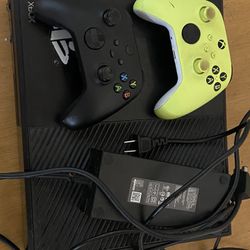 Xbox One Console 