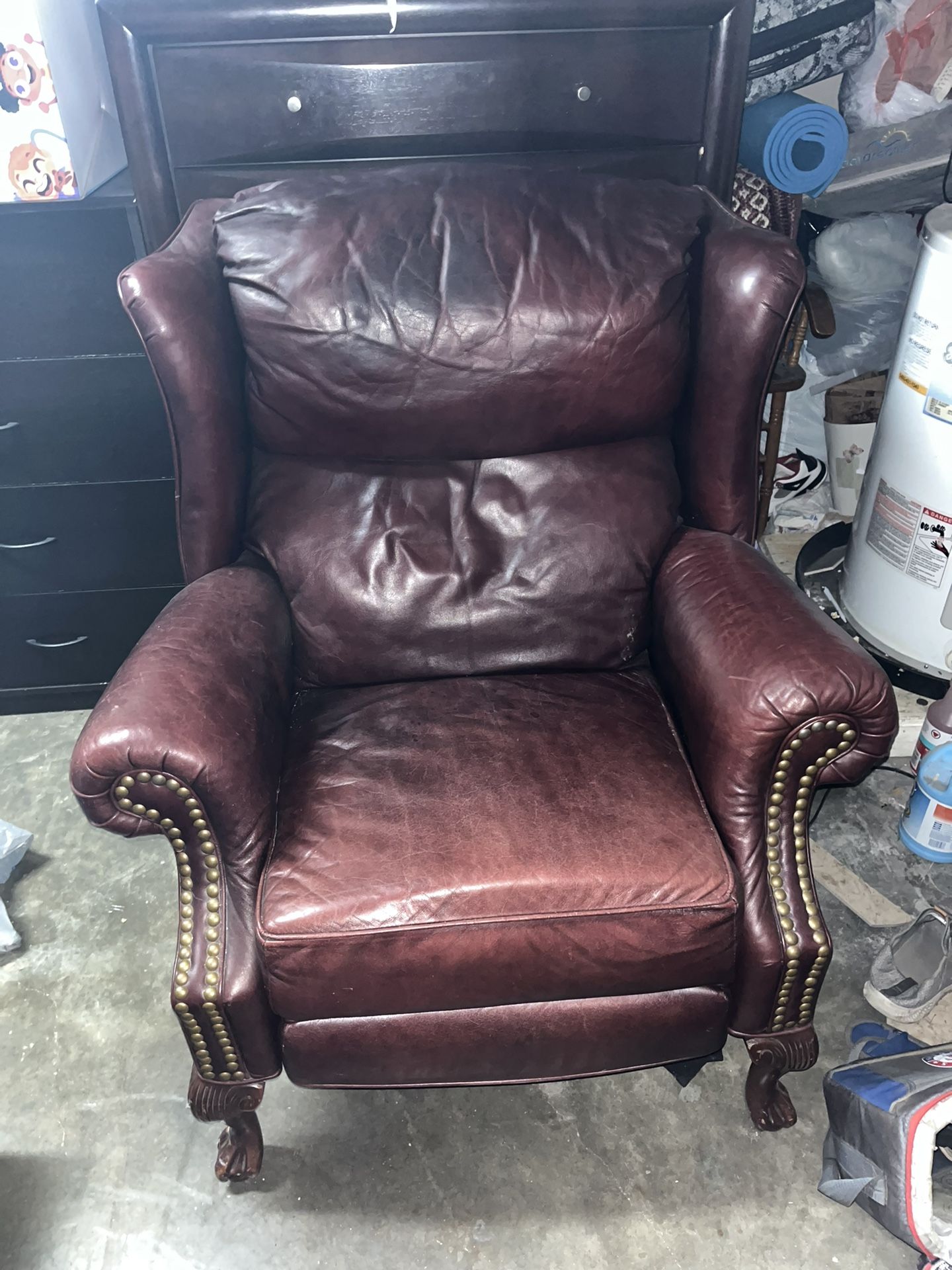 Leather Lounge Chair 