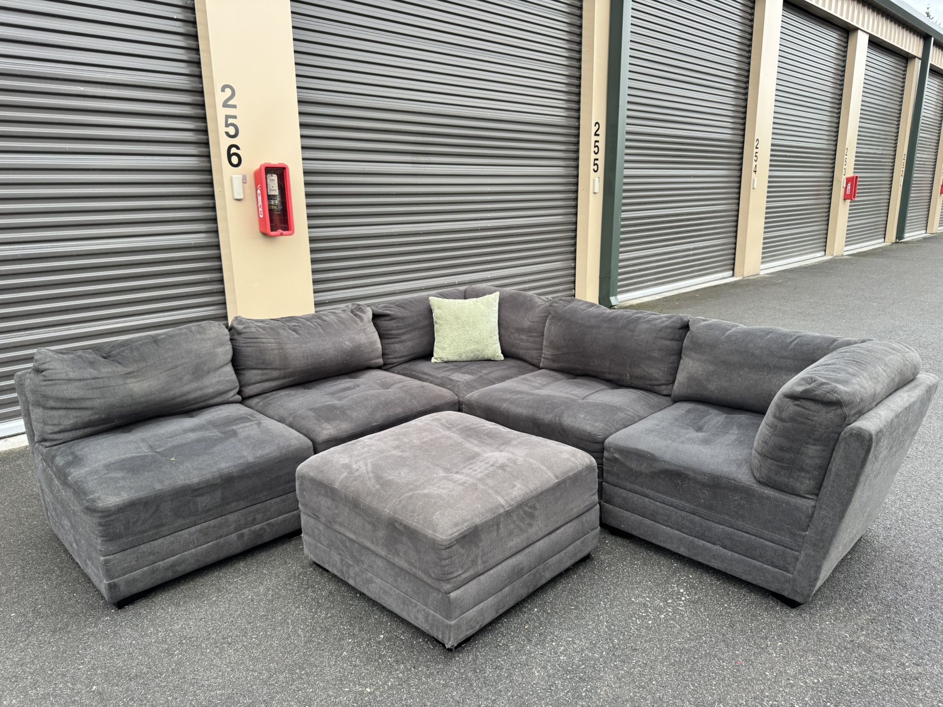 Sectional Couch 
