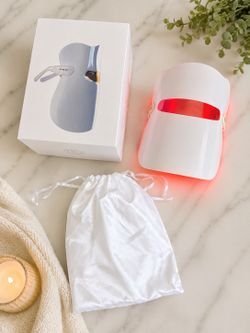 ✨ Dermabeam Pro LED Light Therapy Face Mask (115 LEDs) – Like New
